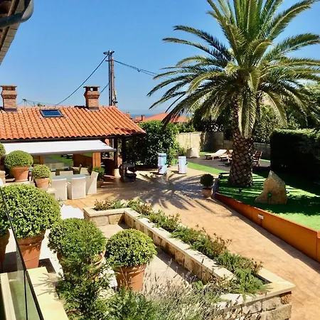 Apartament Dala